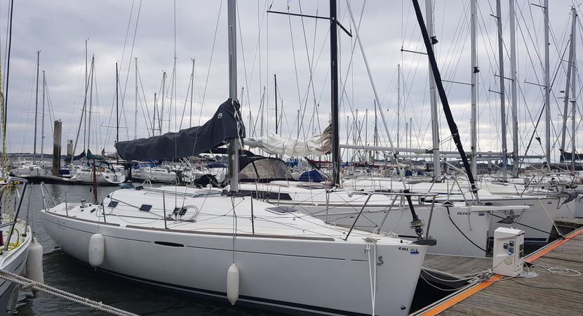 Beneteau First 31.7 | Raki
