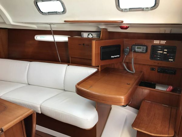 Beneteau First 31.7 | 1P2V