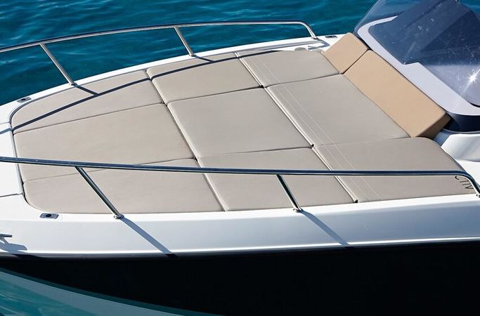 Quicksilver 755 Sun Deck | 454 KK