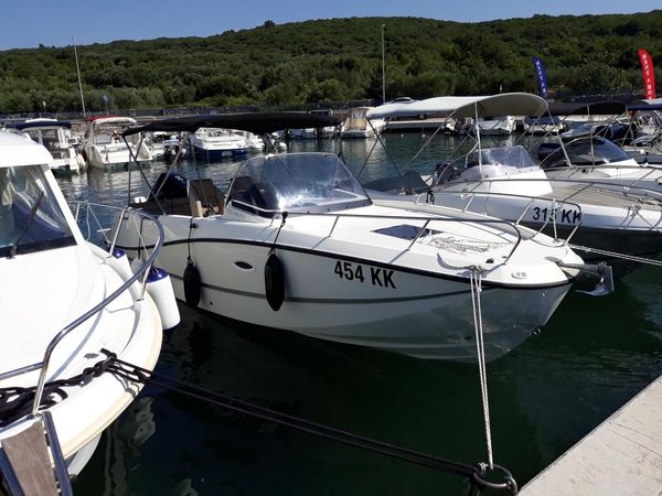 Quicksilver 755 Sun Deck | 454 KK