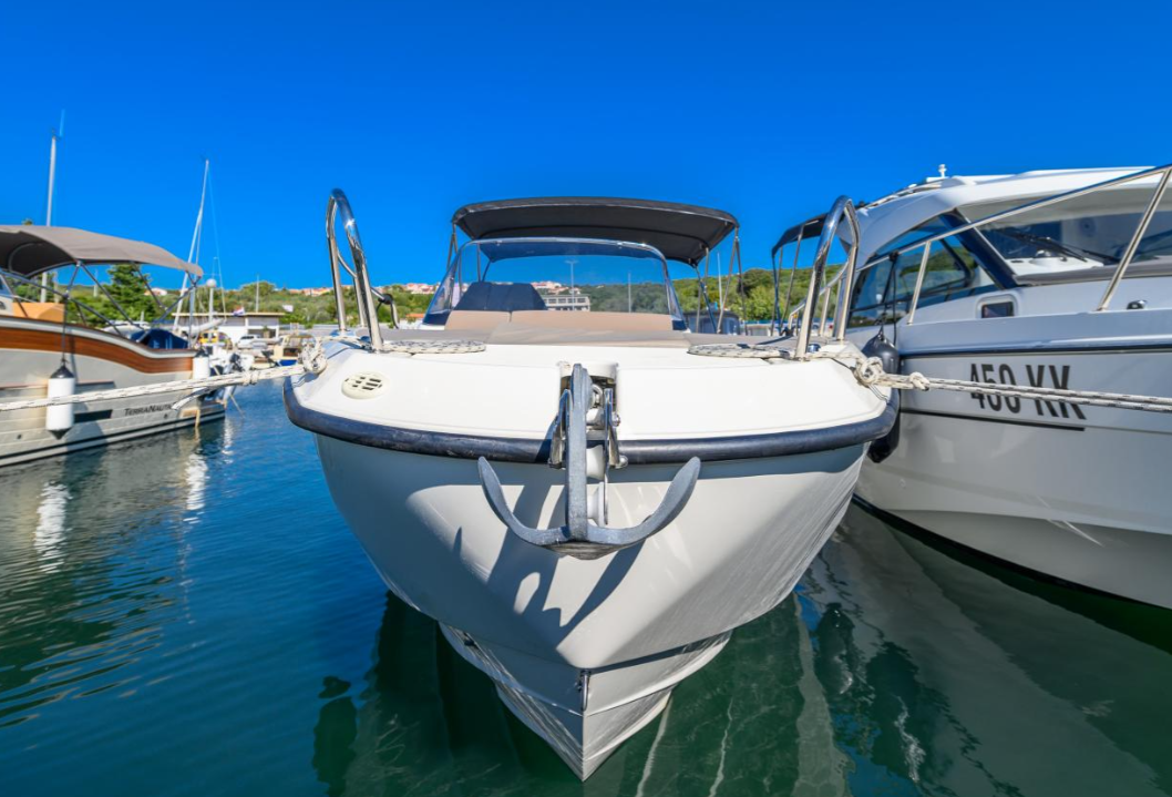 Quicksilver 755 Sun Deck | 454 KK