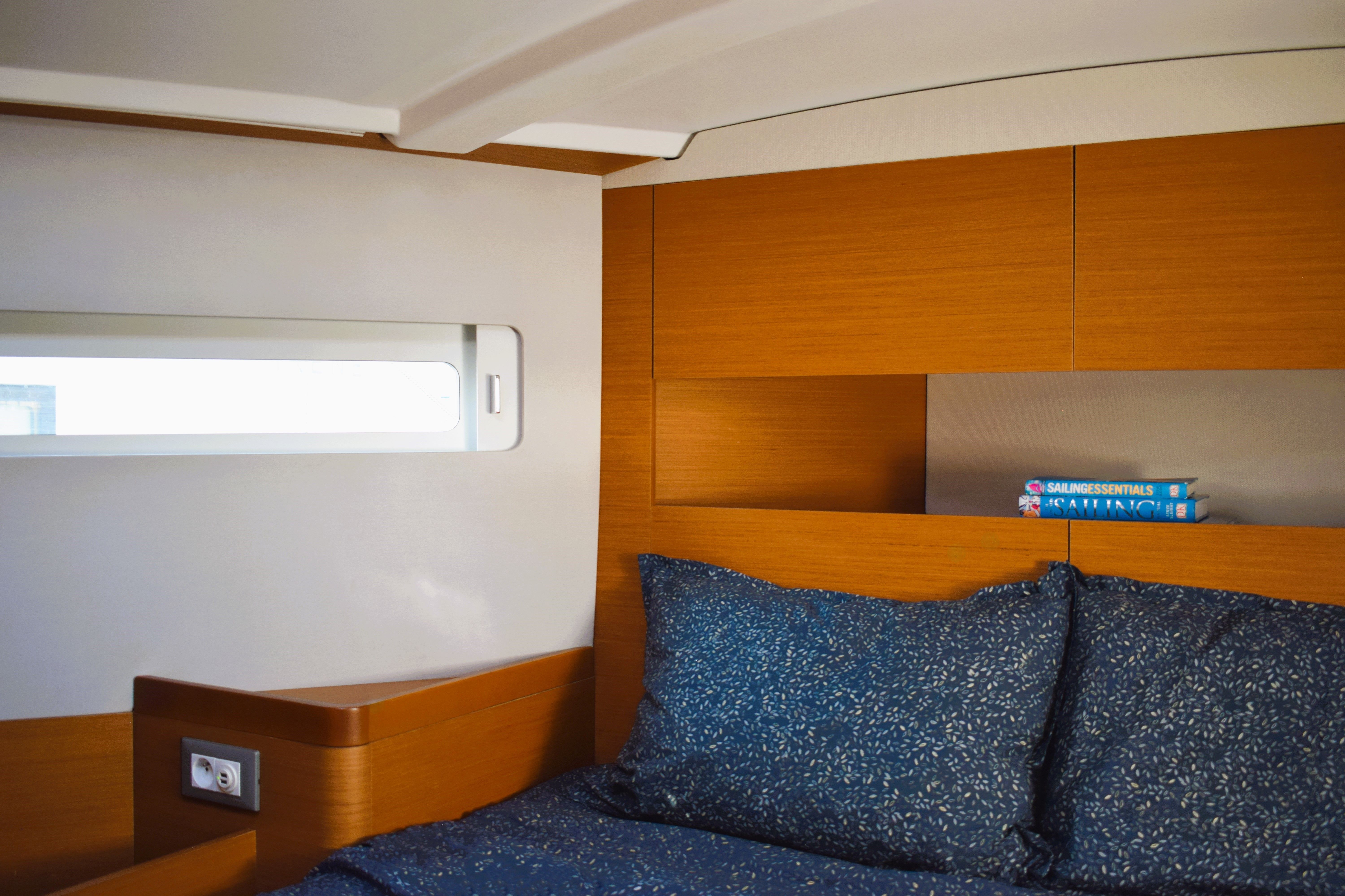 Jeanneau Sun Odyssey 410 | Little Tony