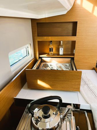 Jeanneau Sun Odyssey 410 | Little Tony