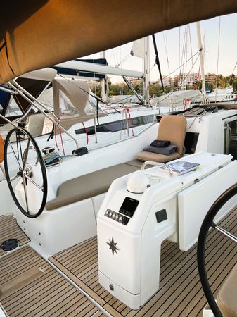 Jeanneau Sun Odyssey 410 | Little Tony