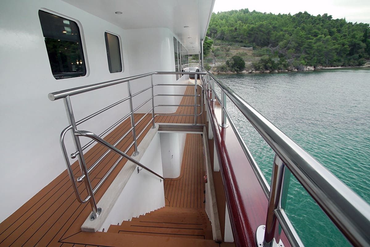 Custom Built 157 | Yolo