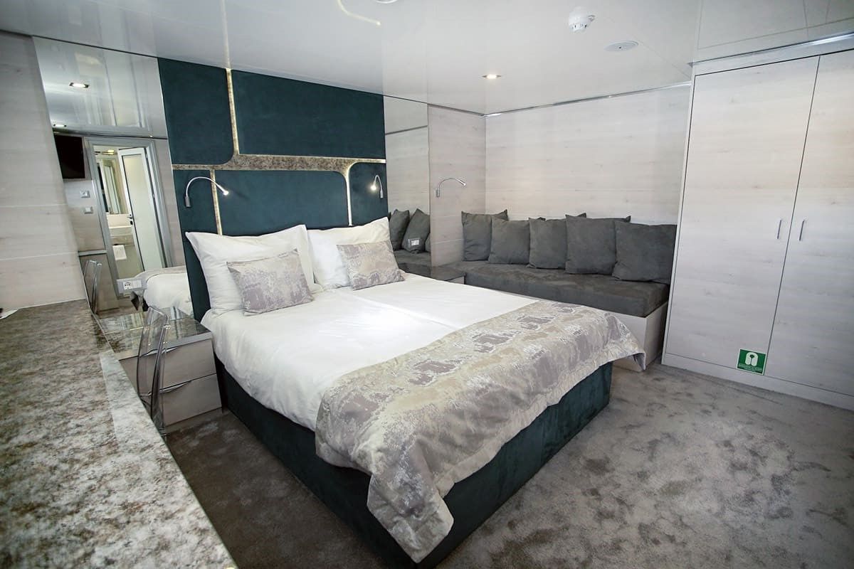 Custom Built 157 | Yolo