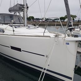 Dufour 382 | Gabul 2