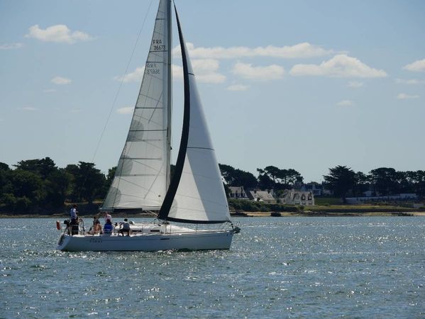 Beneteau First 36.7 | Yeach Mad 2