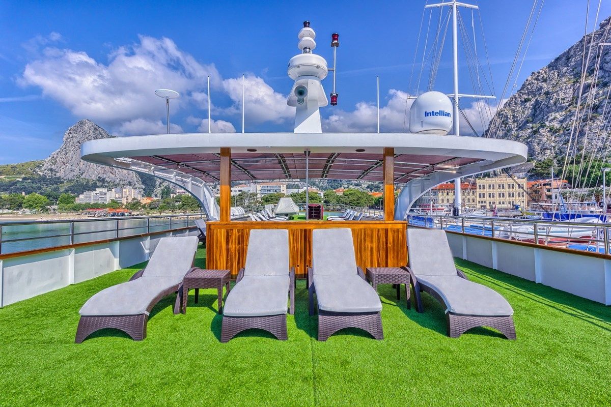 Custom Built 42 | Melody