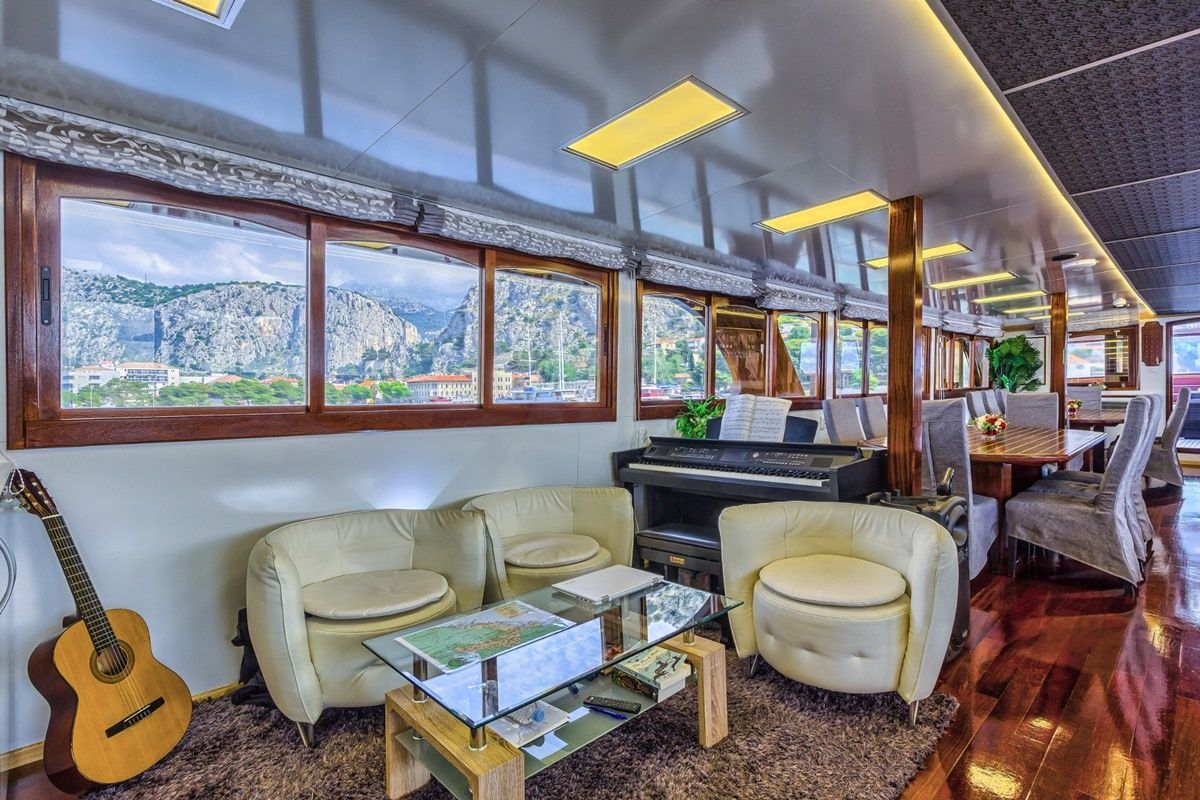 Custom Built 42 | Melody