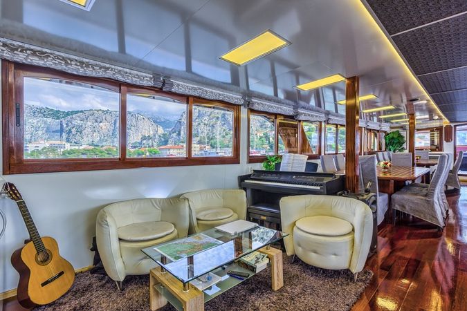 Custom Built 42 | Melody