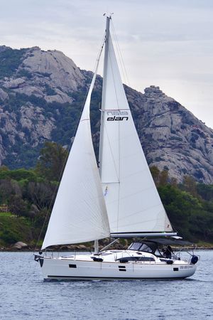 Elan 45.1 Impression | Corgi