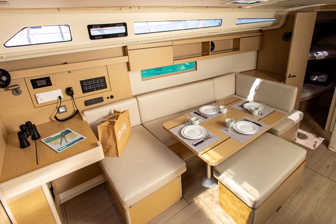 Beneteau Oceanis 40.1 | Fots