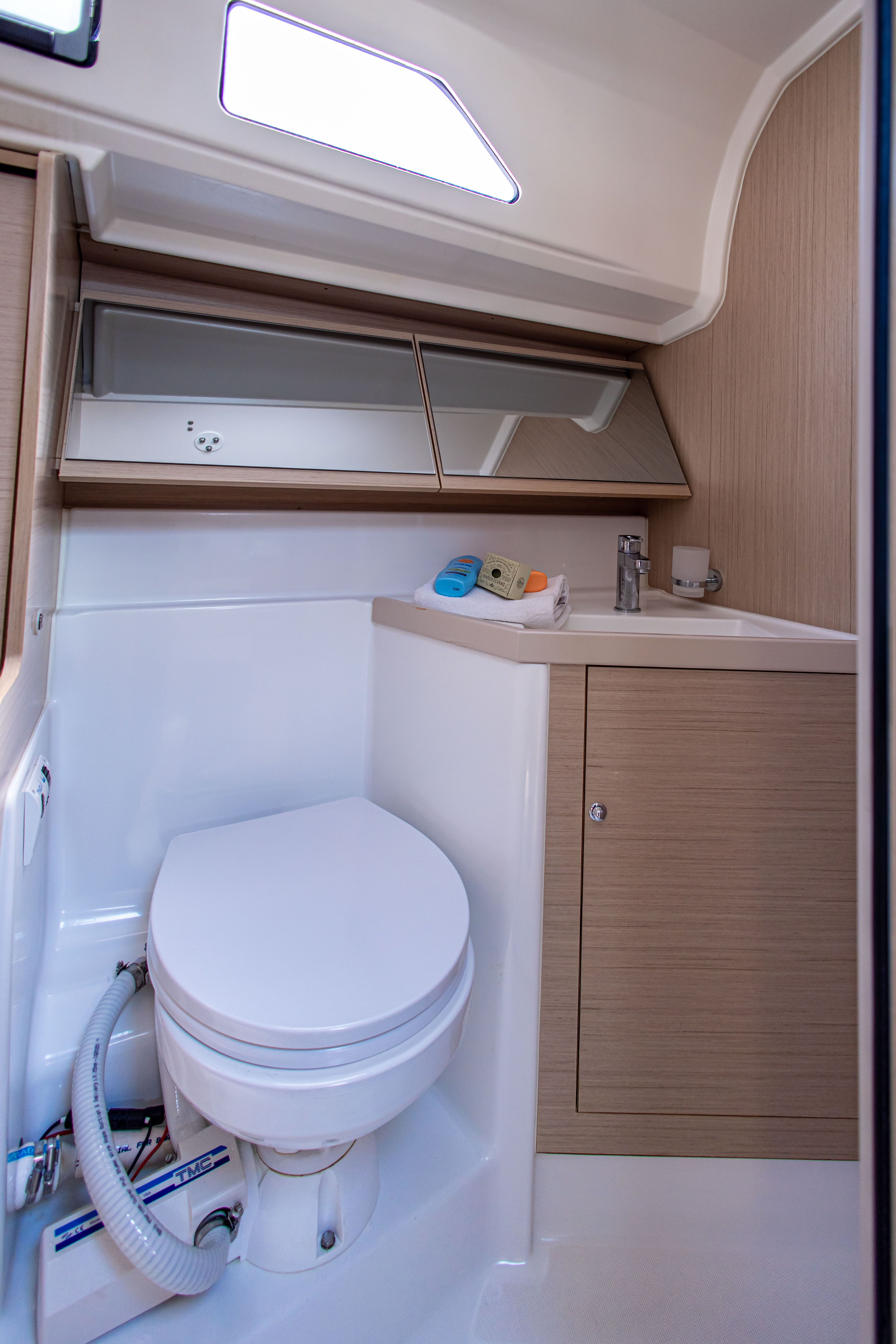 Beneteau Oceanis 40.1 | Fots