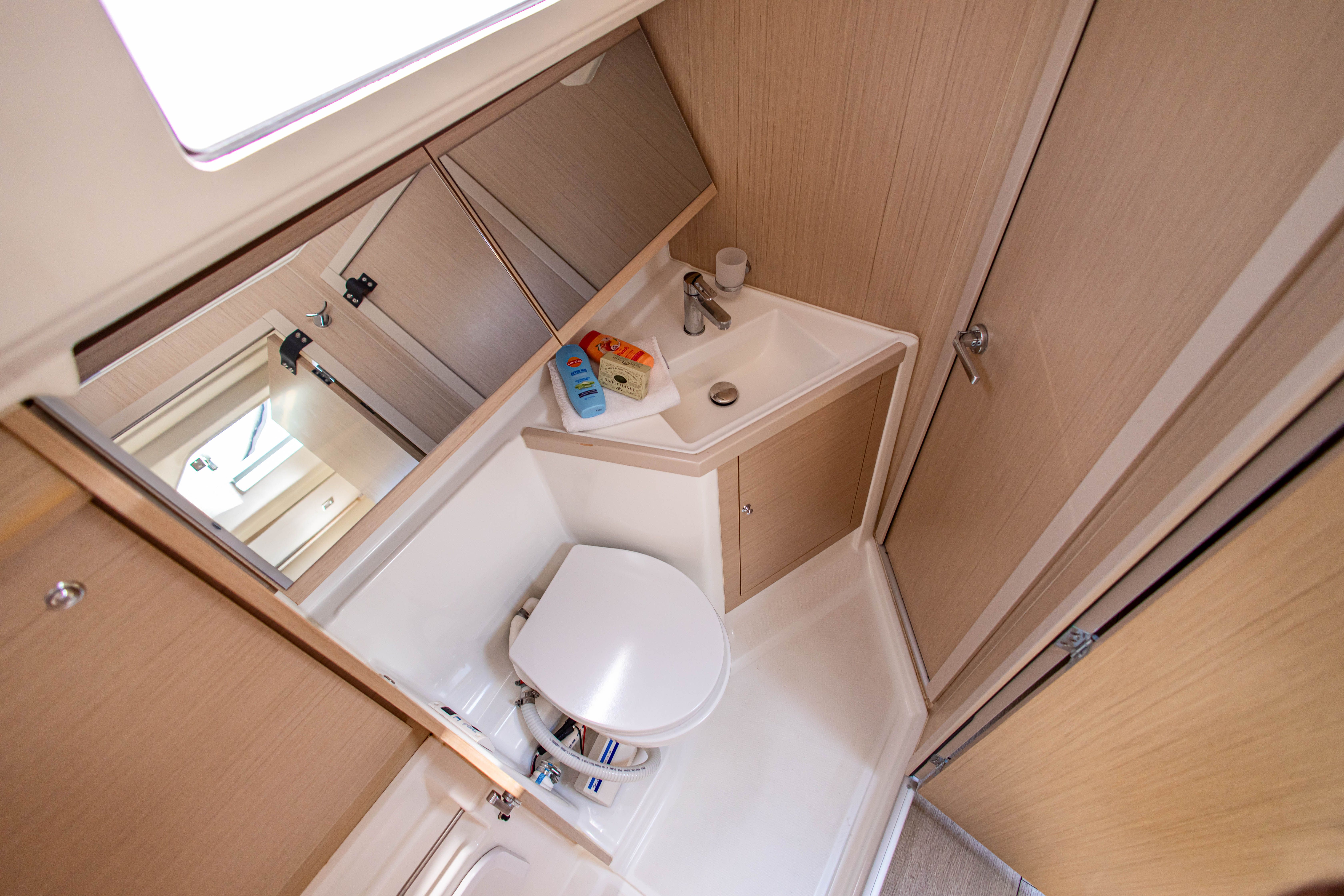 Beneteau Oceanis 40.1 | Fots