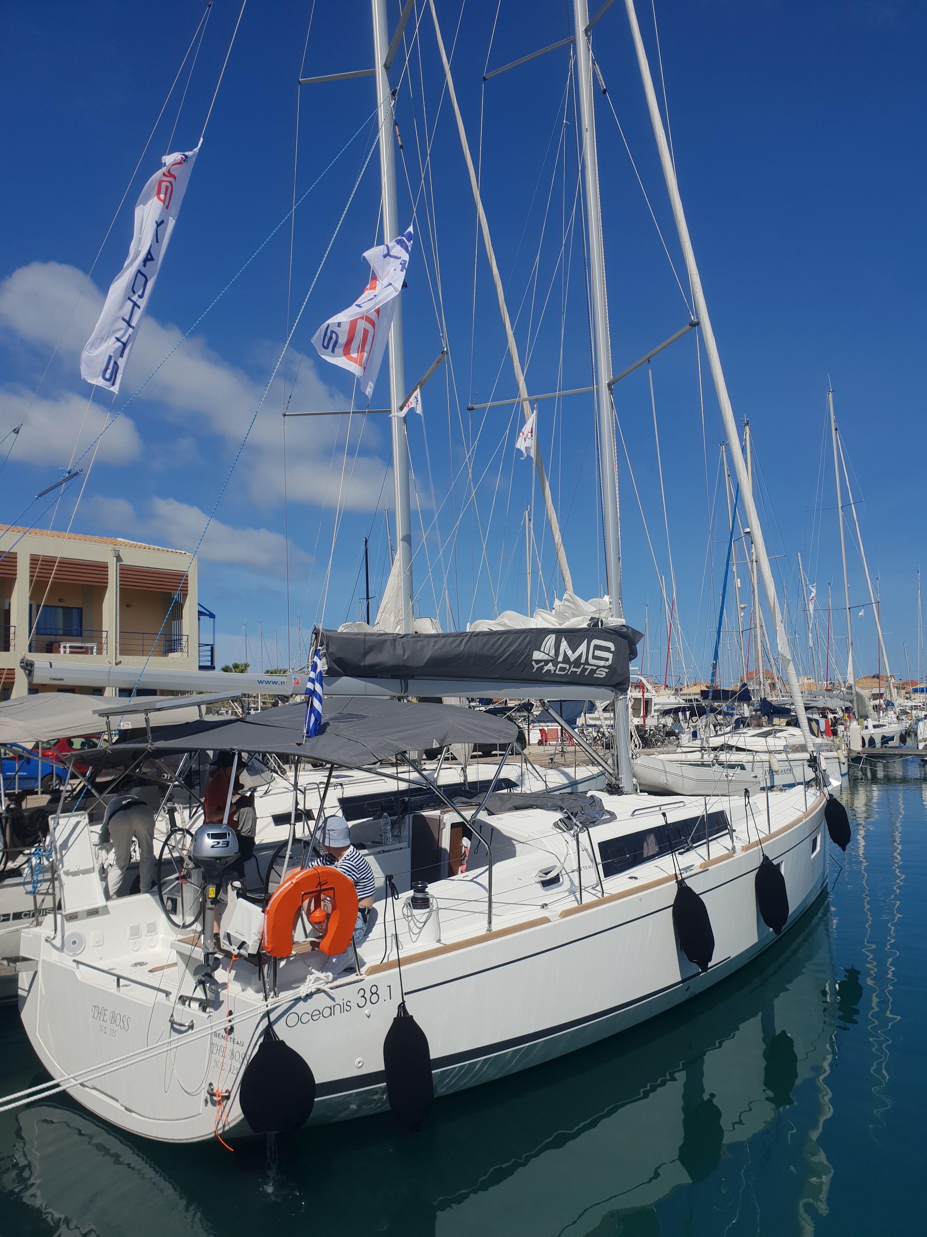 Beneteau Oceanis 38.1 | The Boss