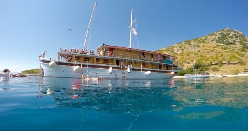 Motor Sailer 29 | Plomin