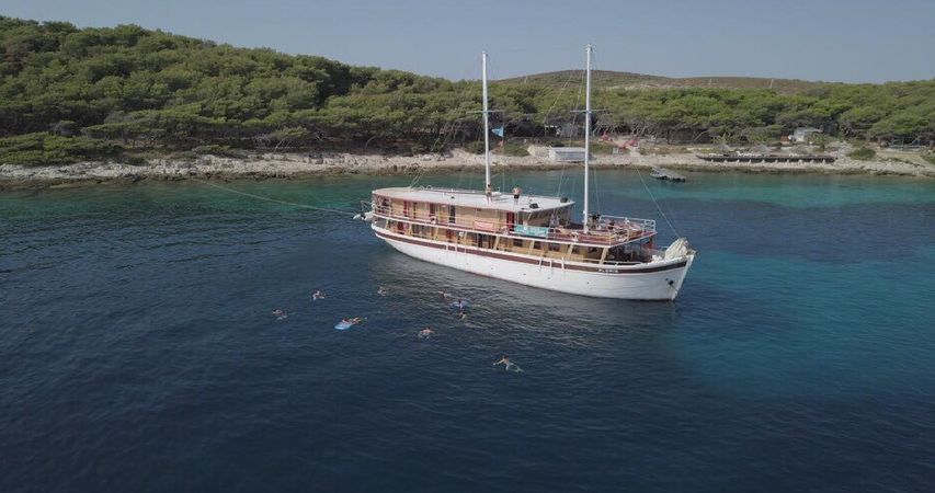 Motor Sailer 29 | Plomin