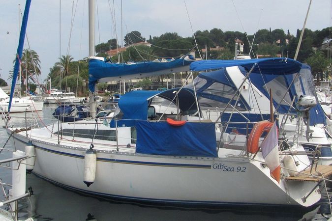Gib Sea 92 | Hanois