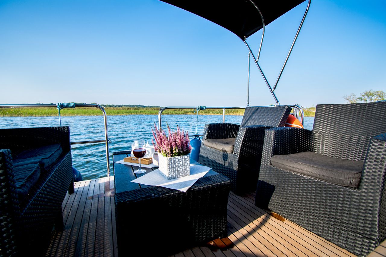 Cobra Yachts 40 | Grand Horizon