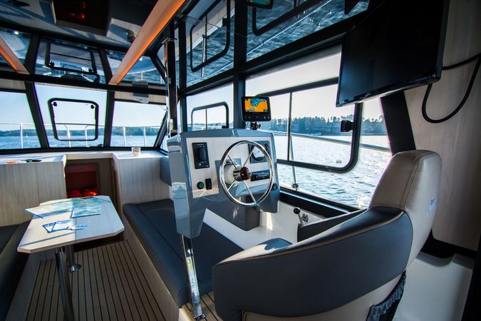 Cobra Yachts 40 | Grand Horizon