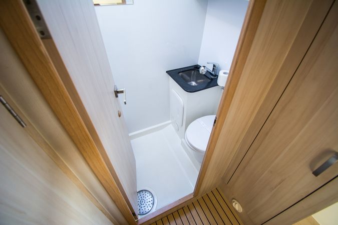 Cobra Yachts 40 | Grand Horizon