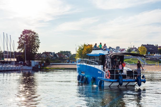 Cobra Yachts 40 | Grand Horizon