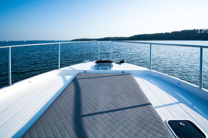 Cobra Yachts 40 | Grand Horizon