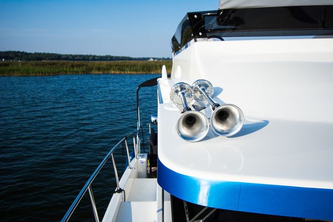 Cobra Yachts 40 | Grand Horizon