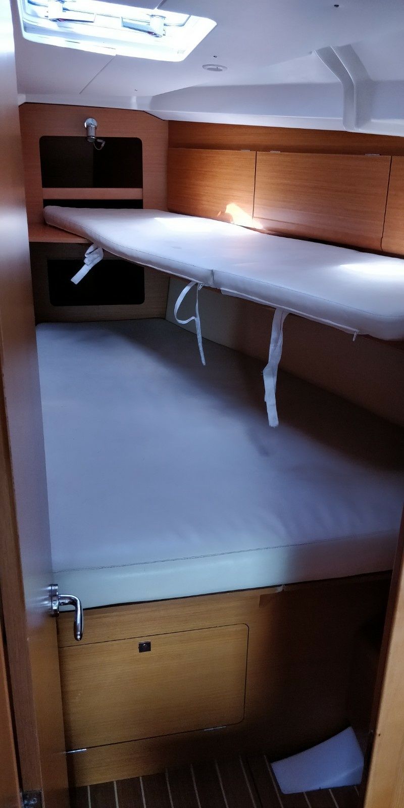 Jeanneau Sun Odyssey 44i | Cap West 44