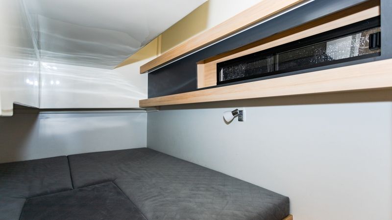 Cobra Yachts 40 | Bella Graphite