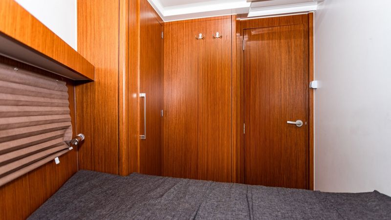 Cobra Yachts 36 | Bella Gold