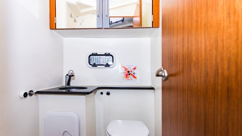 Cobra Yachts 36 | Bella Gold