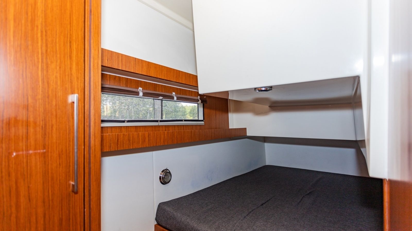 Cobra Yachts 36 | Bella Silver