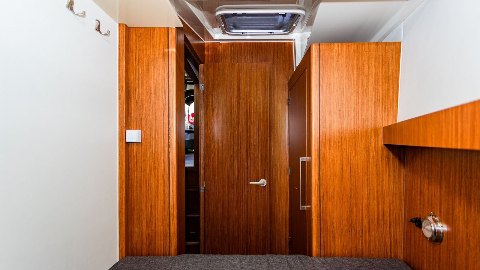 Cobra Yachts 36 | Bella Silver