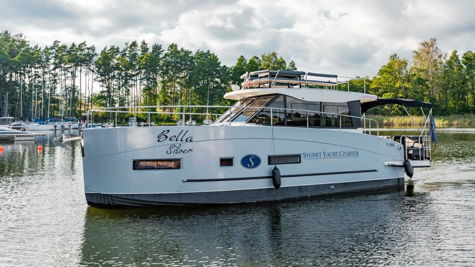 Cobra Yachts 36 | Bella Silver