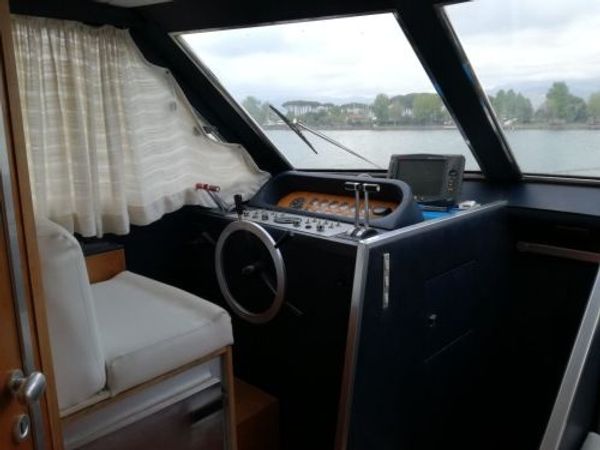 Canados 50 Fly | Rosmary 2