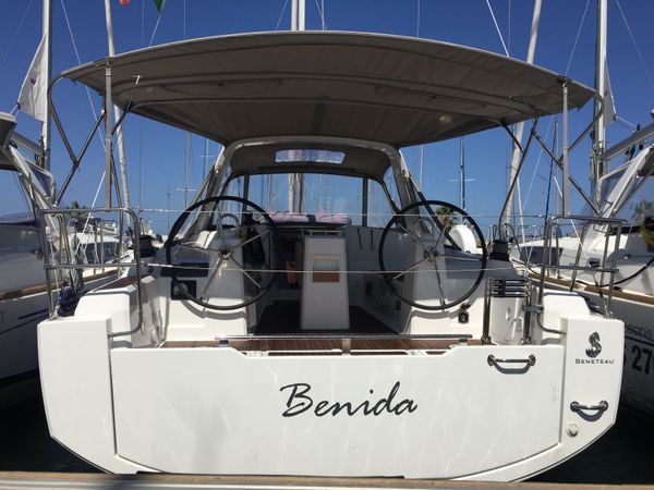 Beneteau Oceanis 35 | Benida