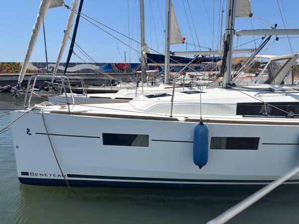 Beneteau Oceanis 35 | Benida