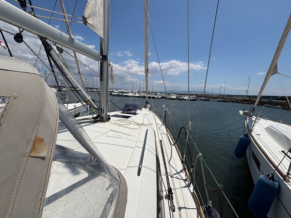 Beneteau Oceanis 35 | Guia