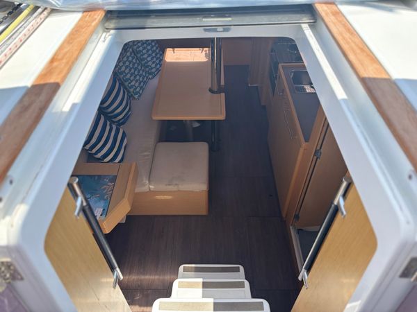 Beneteau Oceanis 35 | Guia