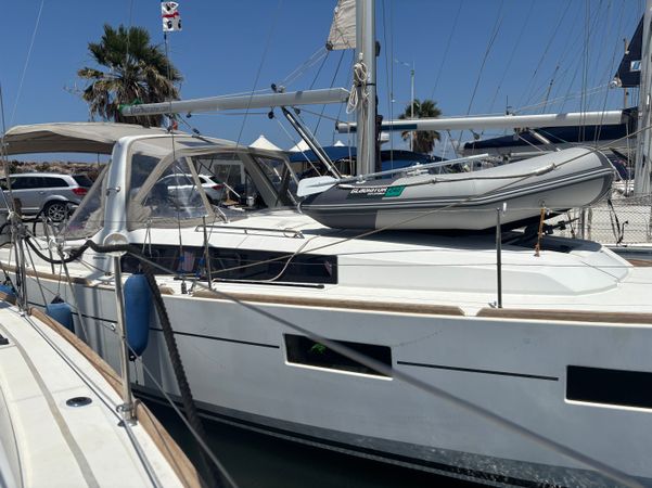Beneteau Oceanis 35 | Guia
