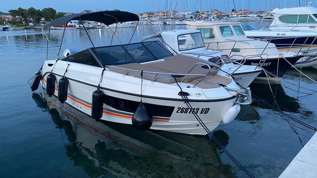 Quicksilver 755 | Angelino 6