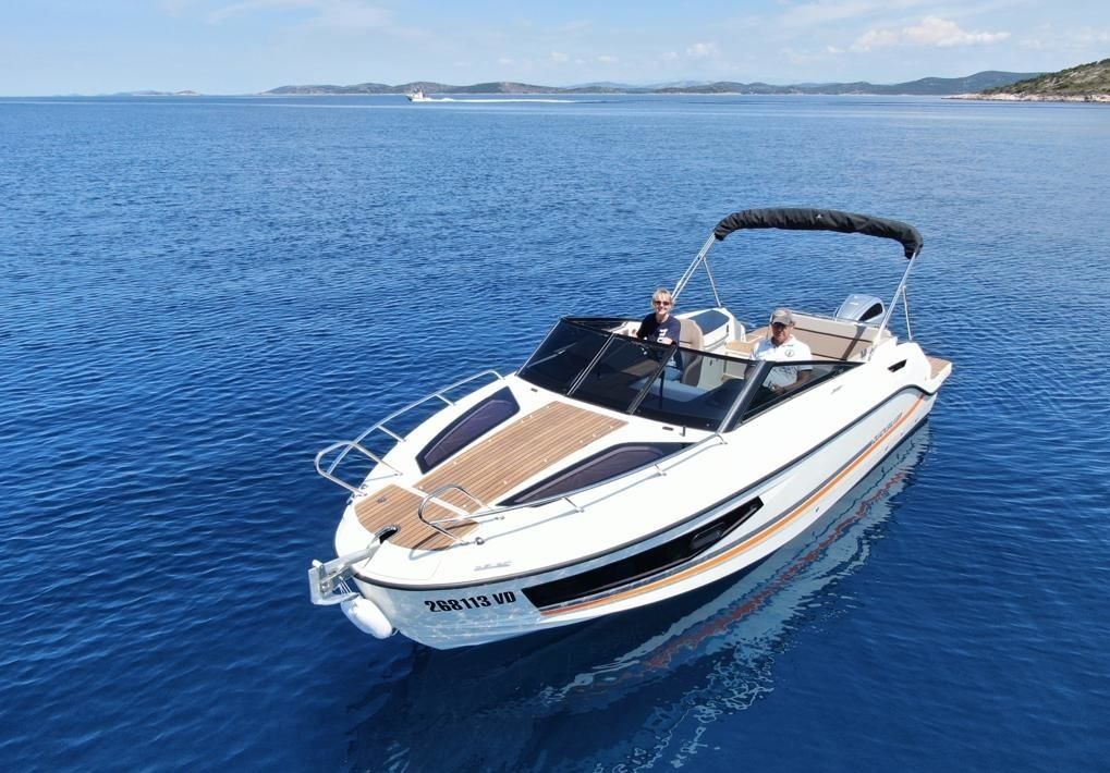 Quicksilver 755 | Angelino 6