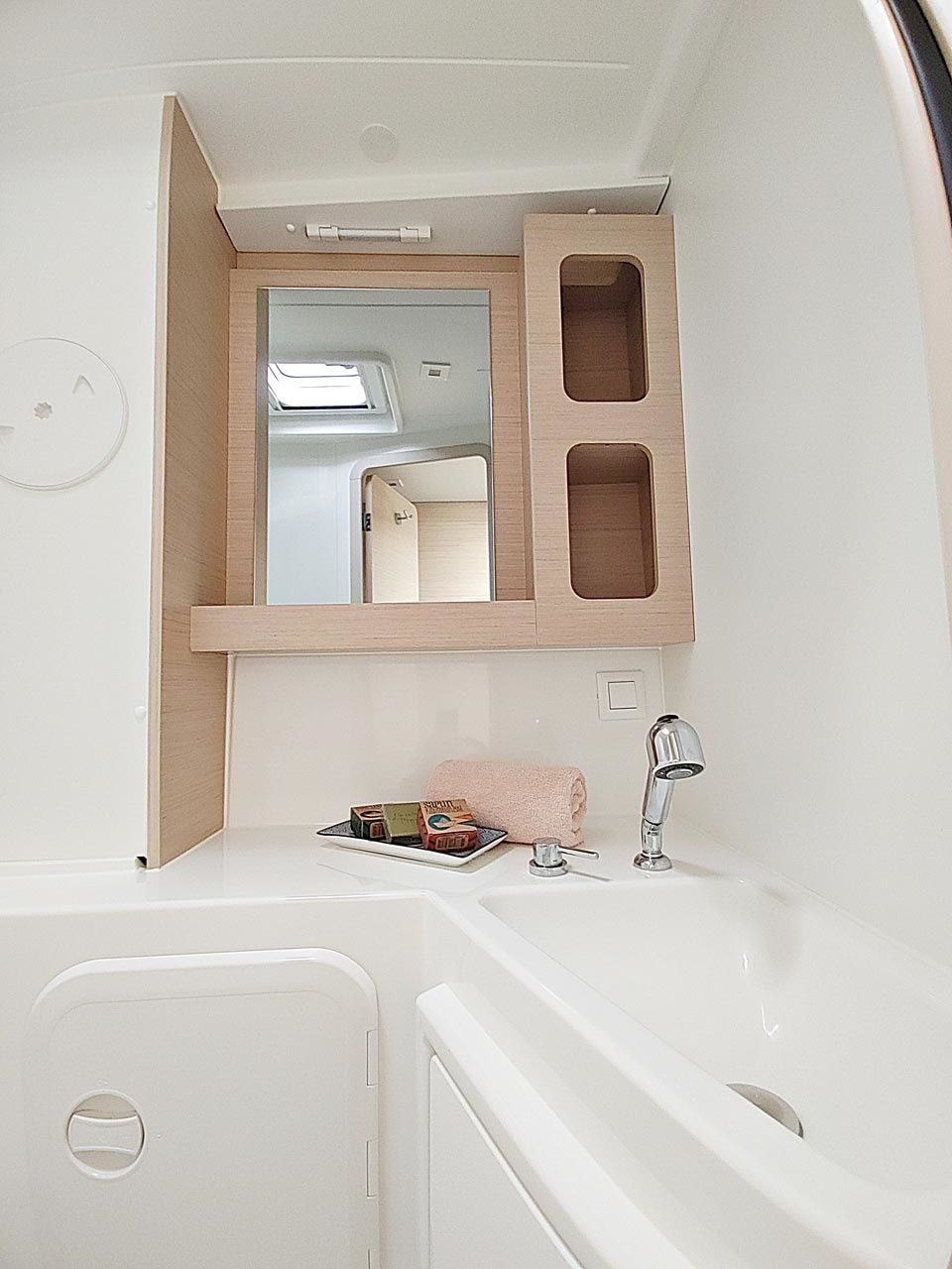 Lagoon 42 | Futuna Lima