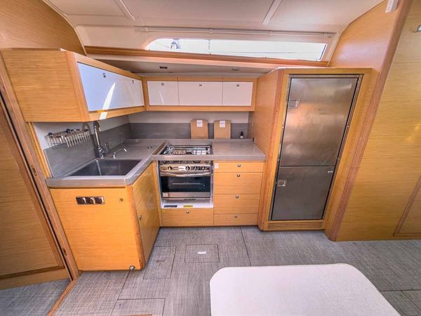 Dufour 470 | Easy Eleven