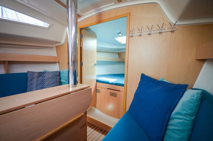 Delphia 33 MC | Spirit