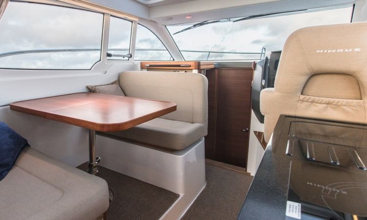 Nimbus 305 | Polluks