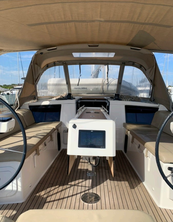 Dufour 390 | Coast to Coast