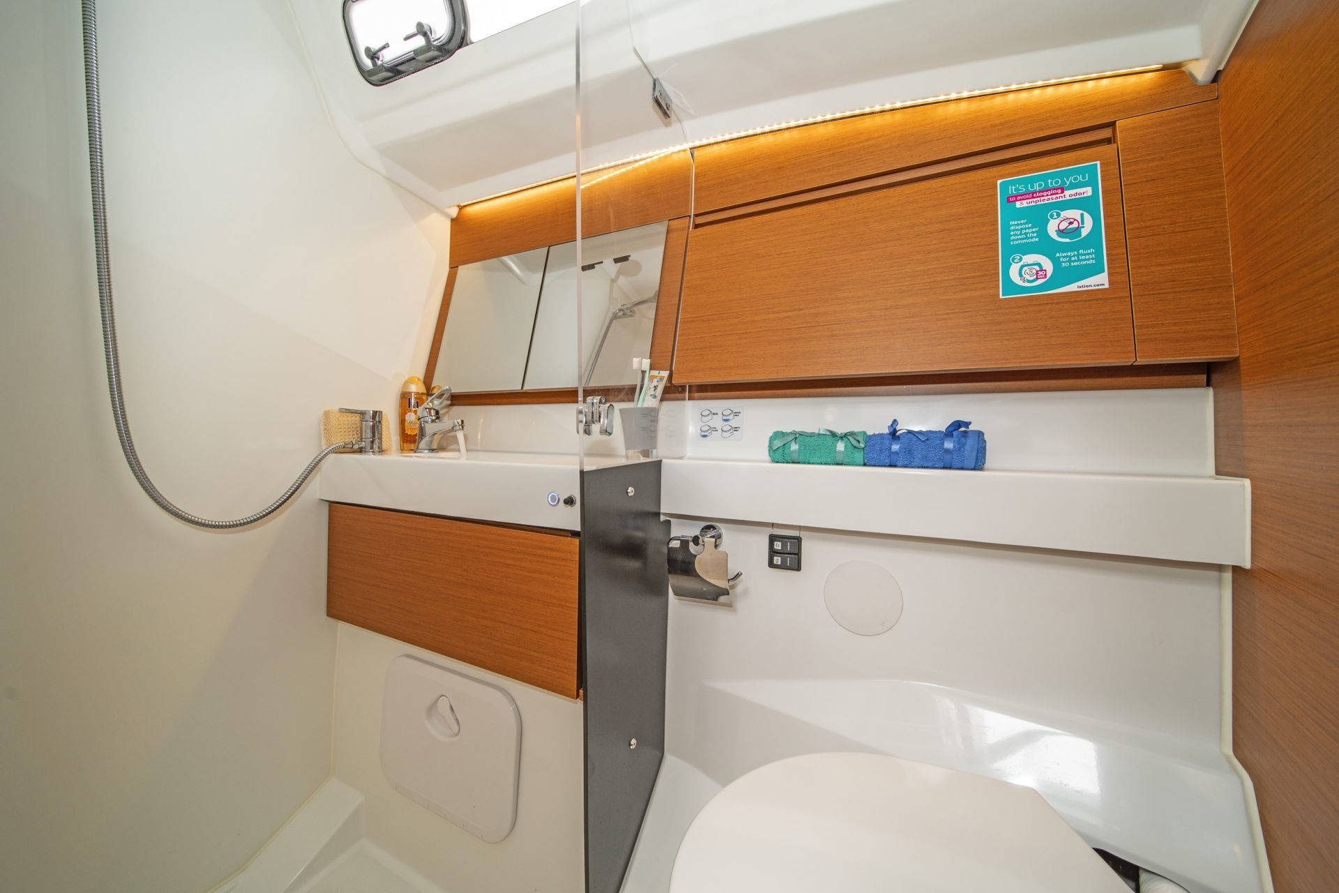 Jeanneau Sun Odyssey 410 | Nami